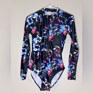 NWOT Floral Print Long Sleeve One Piece Swimsuit for Sports/Surfing size medium